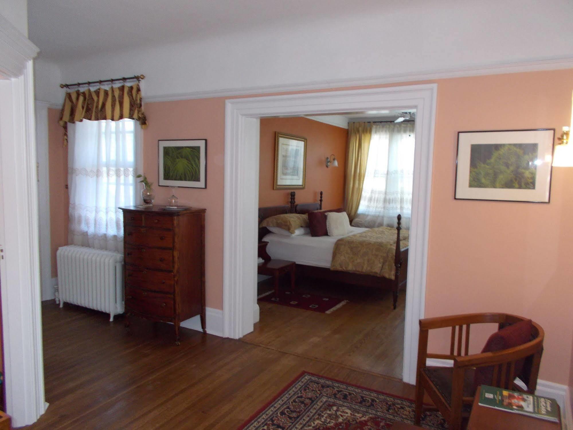 Springbank House Inn Saint Catharines Ngoại thất bức ảnh