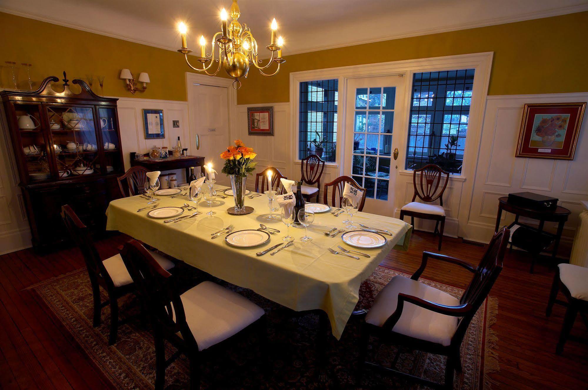 Springbank House Inn Saint Catharines Ngoại thất bức ảnh