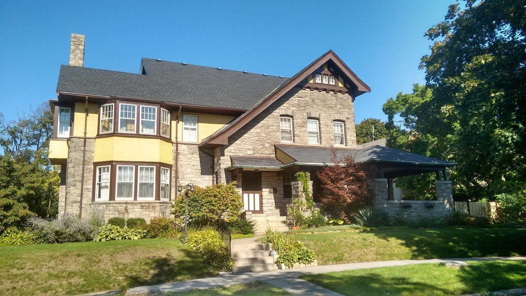 Springbank House Inn Saint Catharines Ngoại thất bức ảnh